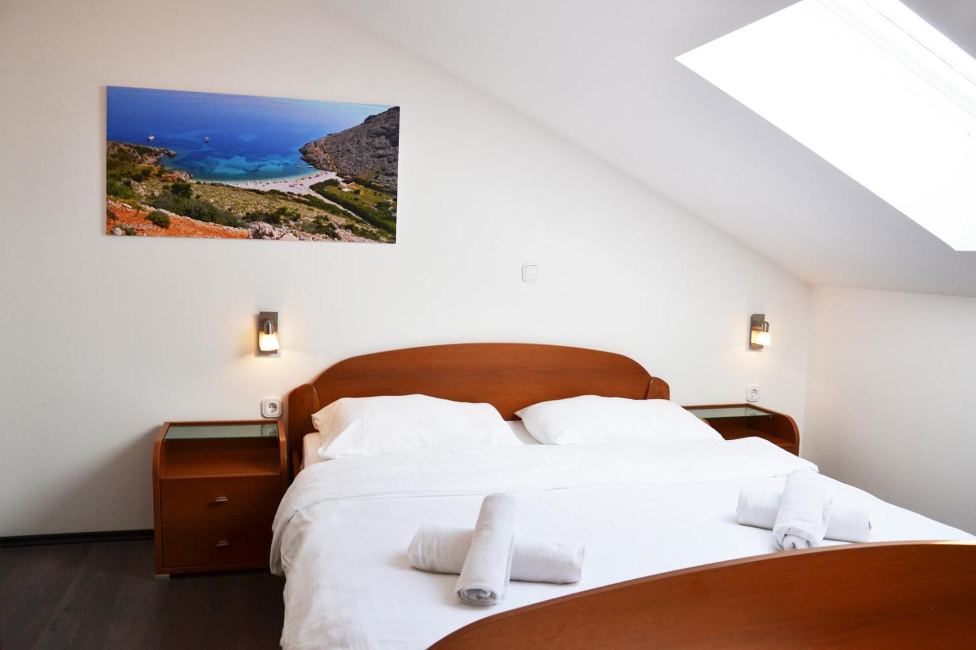 Apartments Monika Bed & Breakfast 1&4 Punat Esterno foto
