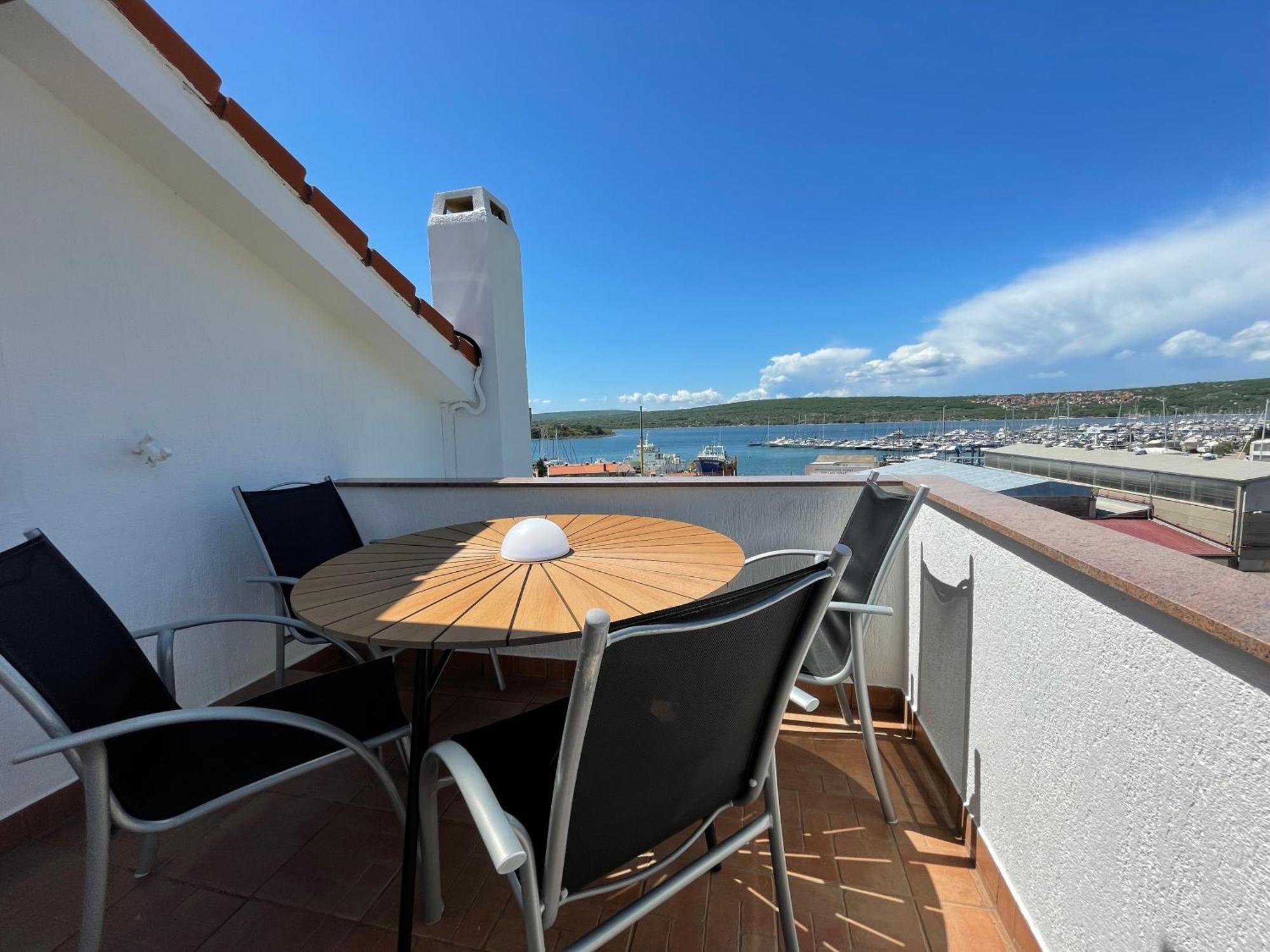 Apartments Monika Bed & Breakfast 1&4 Punat Esterno foto