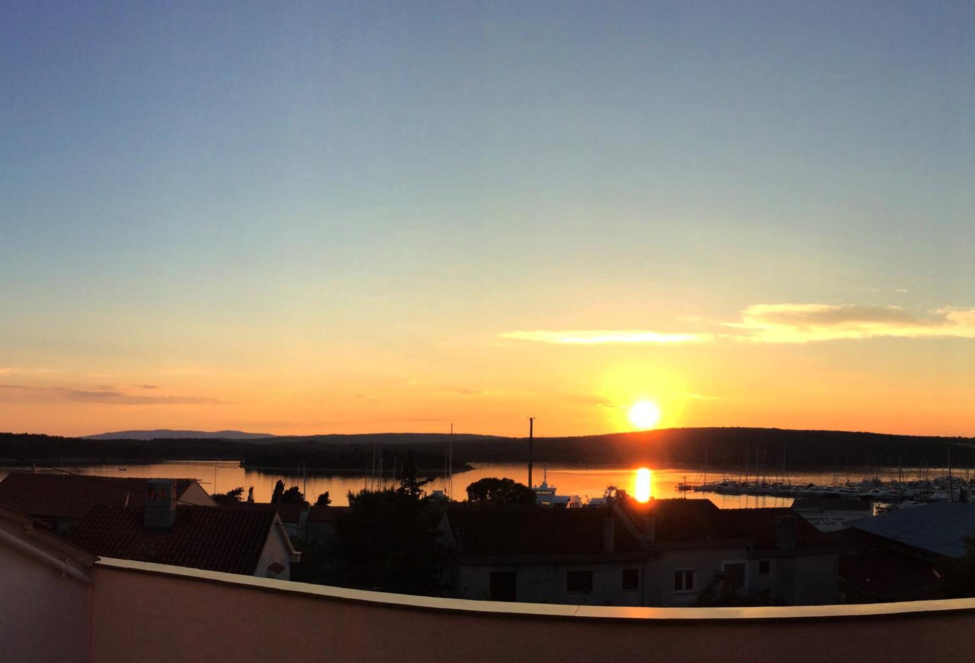 Apartments Monika Bed & Breakfast 1&4 Punat Esterno foto